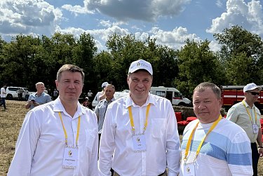 В Оренбуржье прошел традиционный День поля